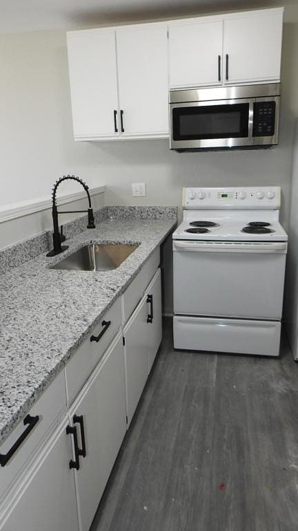 Building Photo - 5930 Elmwood Ave