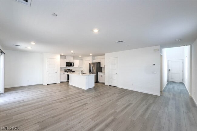 Building Photo - 772 Fallen Phoenix St