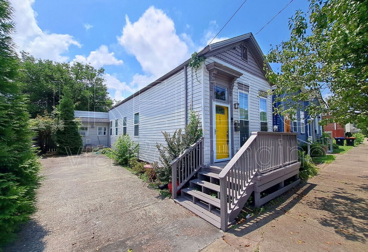 Foto principal - 940 E Madison St