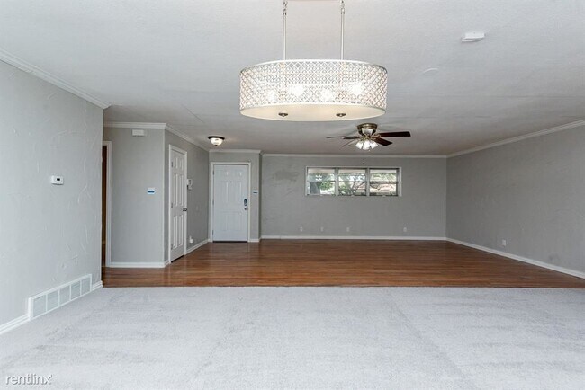 Building Photo - 3 br, 2 bath House - 4308 Ashmore Drive