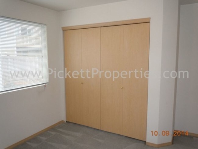 Building Photo - 11592 Breckenridge Ln NW