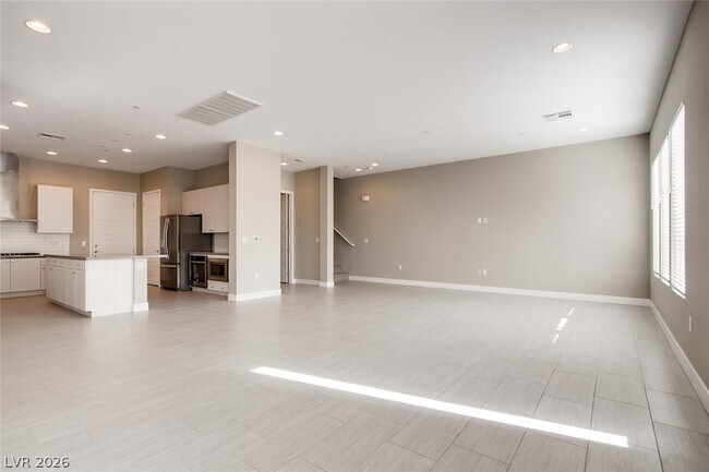 Foto del edificio - 11285 Essence Point Ave