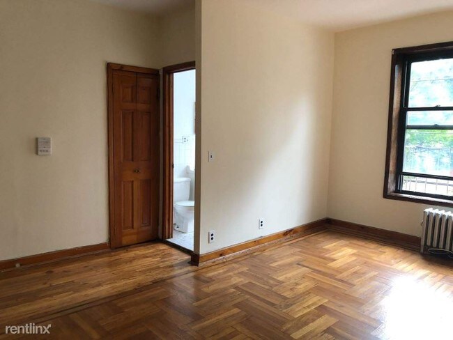 Foto del edificio - 3605 Kingsbridge Ave