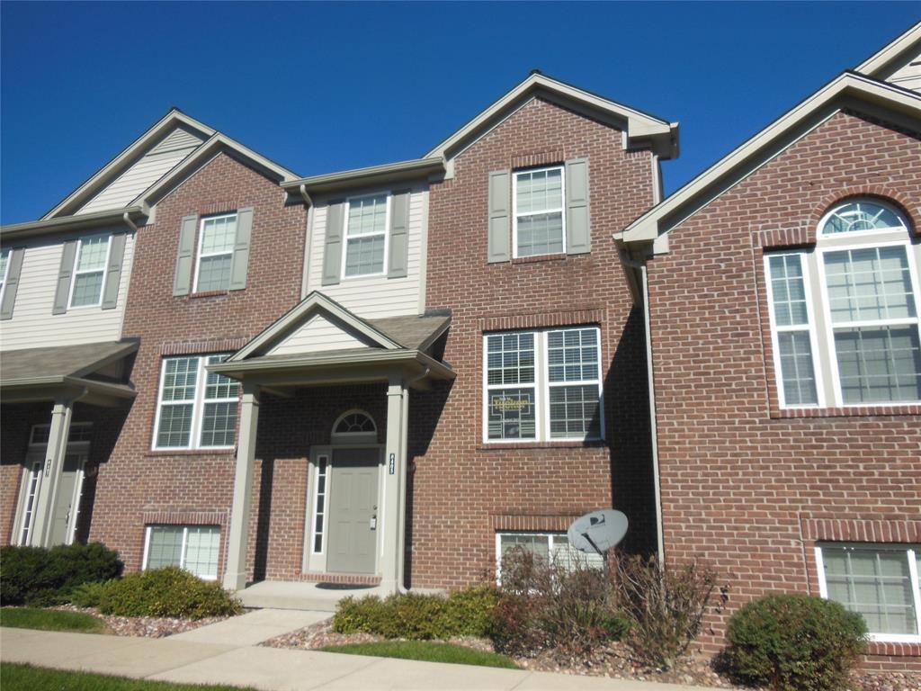 8405 Clayhurst Dr, Indianapolis, IN 46278 Condo for Rent in Indianapolis, IN