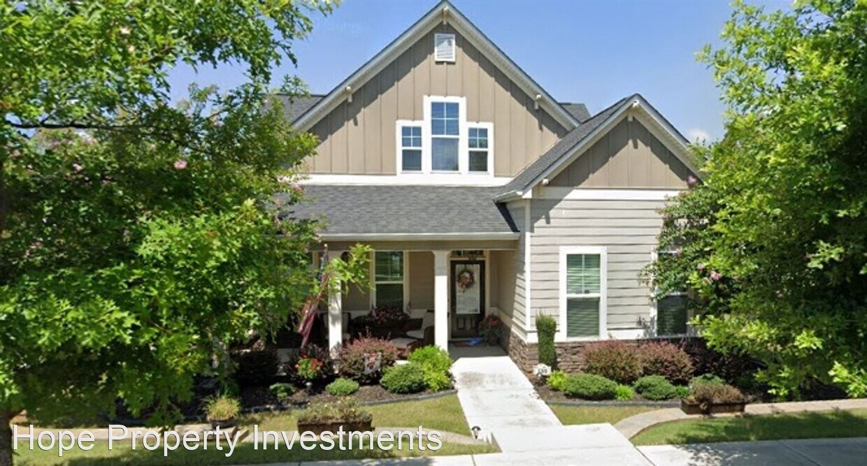Foto principal - 5 br, 3 bath House - 155 Colonial Court