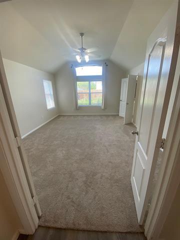 Building Photo - 2157 Kiowa Dr