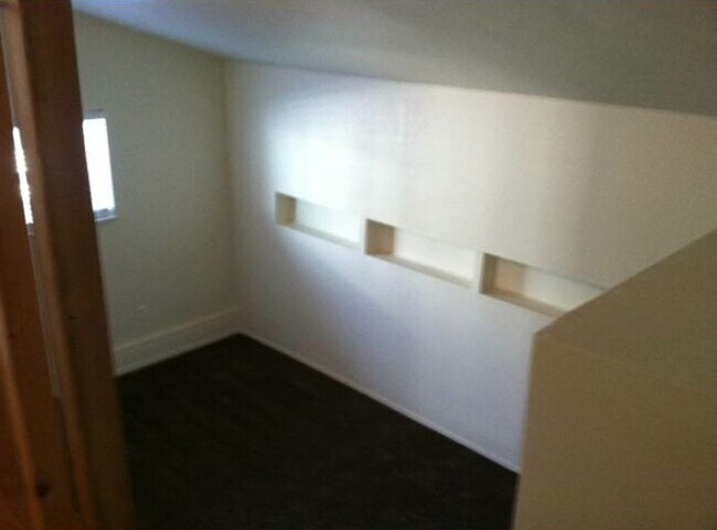 Foto del edificio - 7617 Bonita Ave