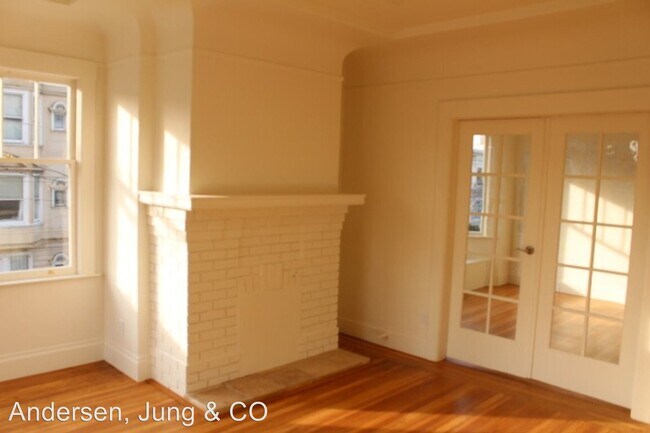 Building Photo - 153-159 Clayton St