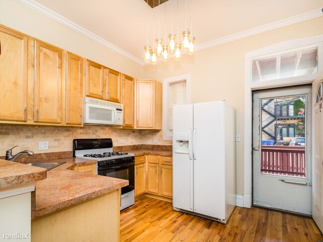 Foto del edificio - 1040 N Winchester Ave