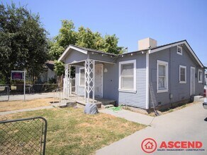 Building Photo - 512 Woodrow Ave