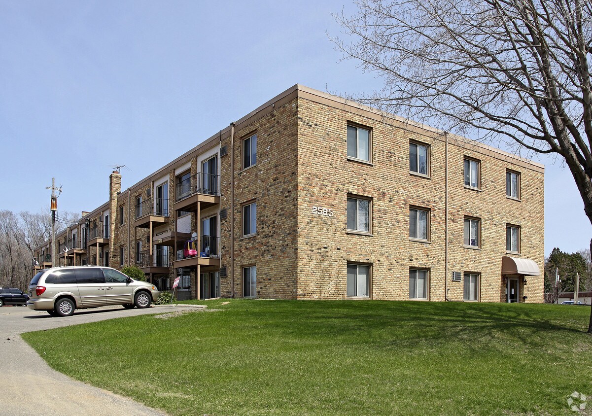 cobblestone court apartments maplewood mn apartments com