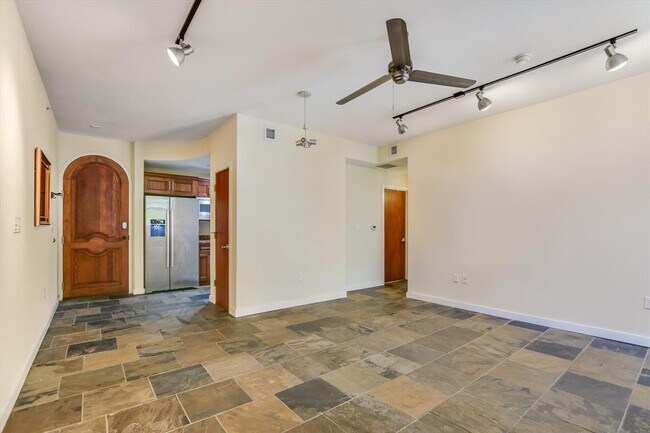 Foto del edificio - 1812 West Ave