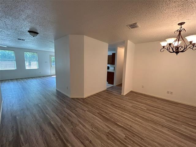Foto del edificio - 3801 McClintick Rd