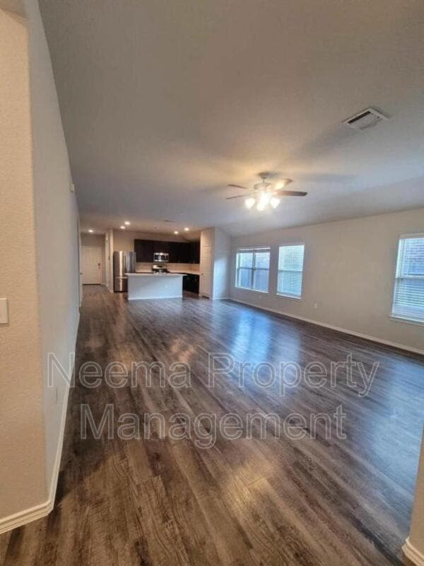Building Photo - 21011 Wenze Ln