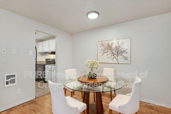 Foto del edificio - 18411 E Burnside St