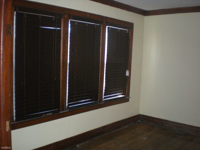 Foto del edificio - 491 Chalmers St