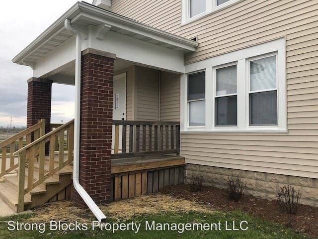 Building Photo - 5 br, 2 bath House - 2926 W MELVINA ST