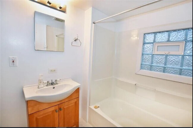 Foto del edificio - 4 Greenbriar Ct