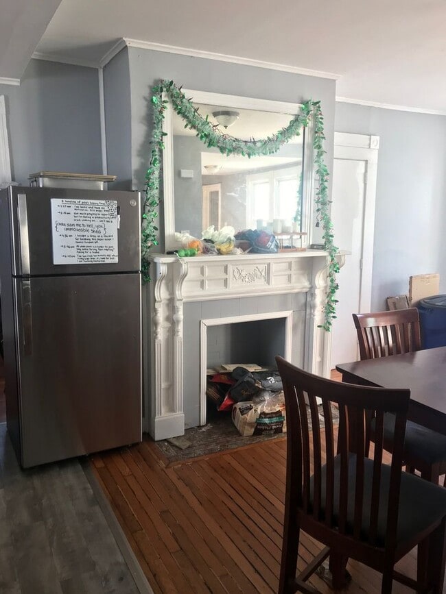 Photo - 229 Dwight St Apartment