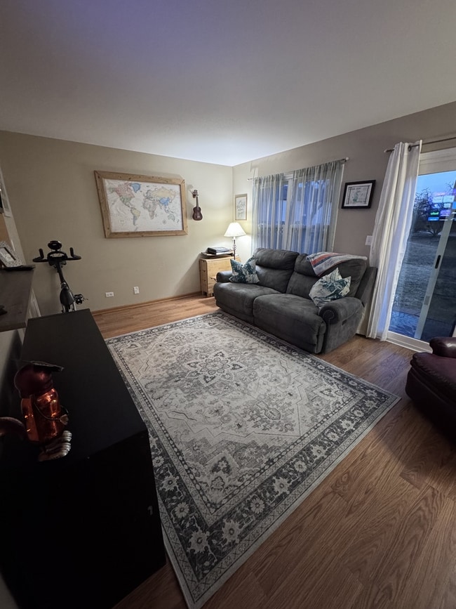 Foto del edificio - 2617 Oakshire Ct