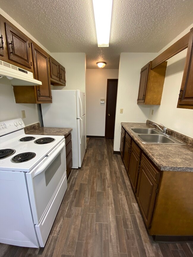 Kitchen - Golden Acres Community