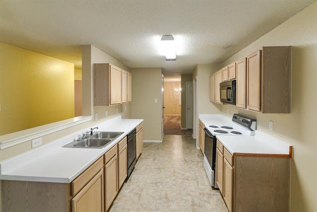 Foto del edificio - 1508 Honey Bee Ln