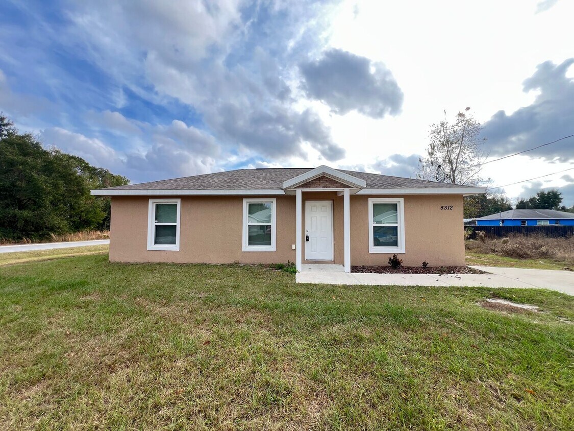 Primary Photo - Charming, BRAND NEW 3 Bedroom, 2 Bathroom Home in Ocala!!