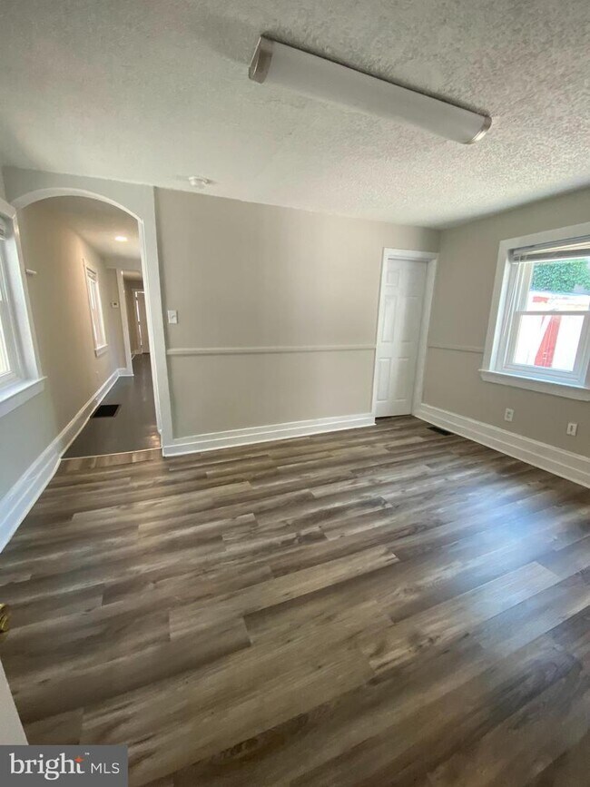 Foto del edificio - 535 E Lafayette St