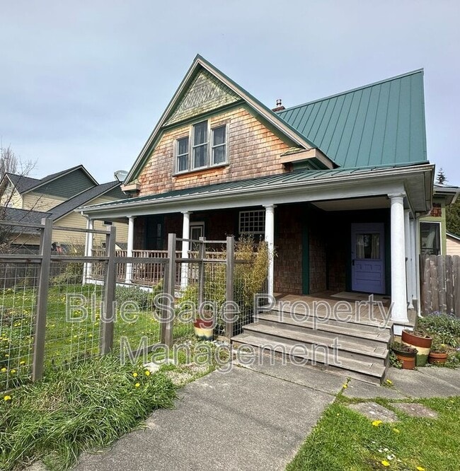 Building Photo - 1226 Tremont St