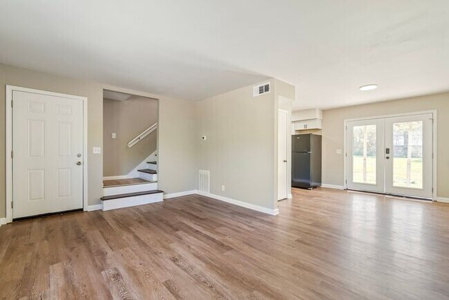 Foto del edificio - Charming 3-Bedroom 1.5 Bath Oasis in Bellevue