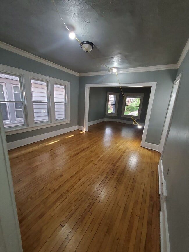 Building Photo - 2212-2214 N 48th St. (Duplex)