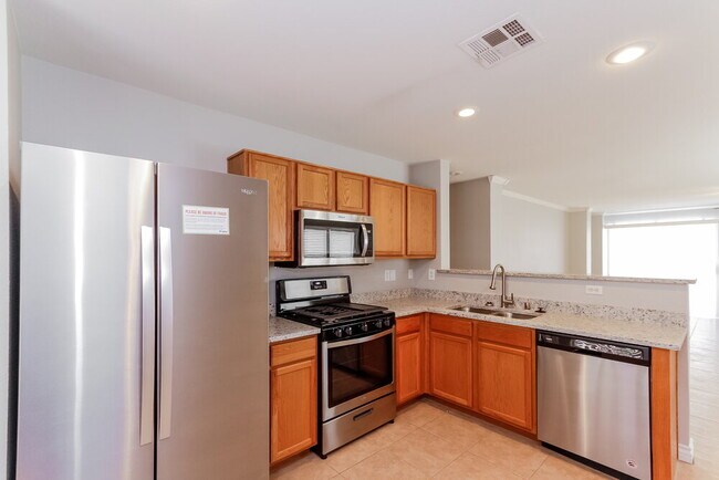 Building Photo - 676 Salt Flats Cir