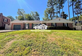 Building Photo - 2909 Duke of York Dr