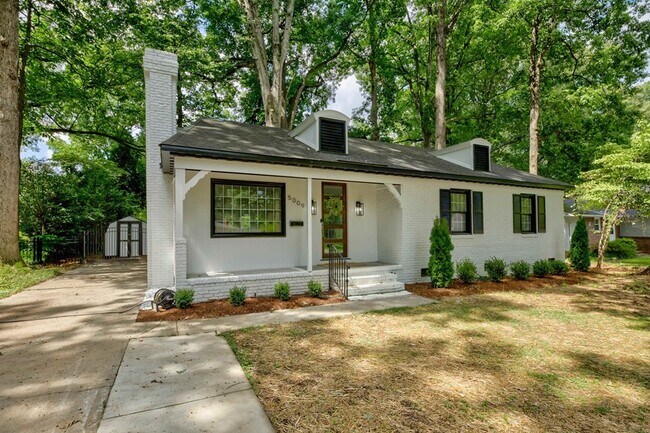 Building Photo - Completely Remodeled & Updated Madison Par...