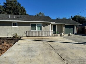 Building Photo - 2020 Belmont Rd