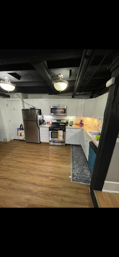 Primary Photo - 7 Champney Pl