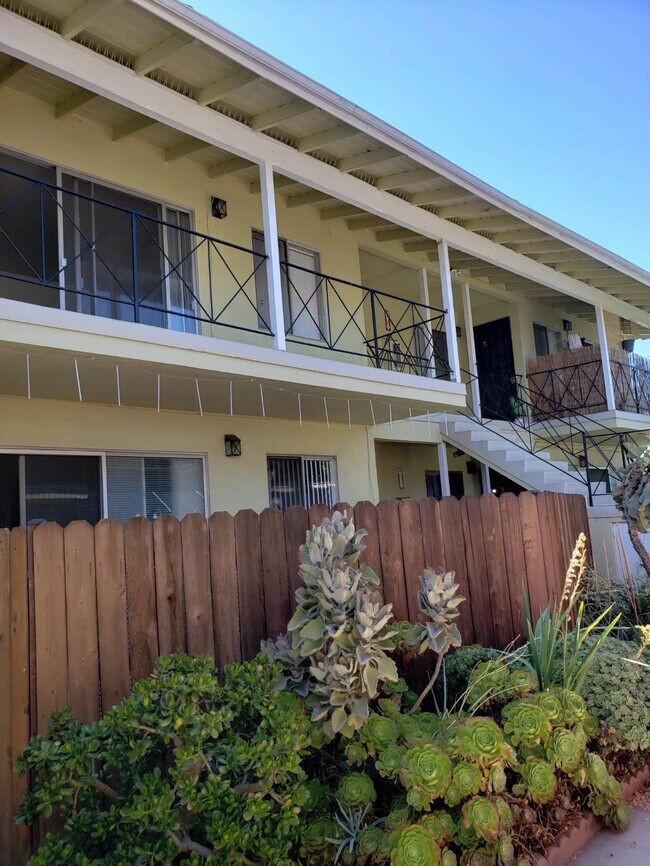 Foto del edificio - 3694 Redondo Beach Blvd