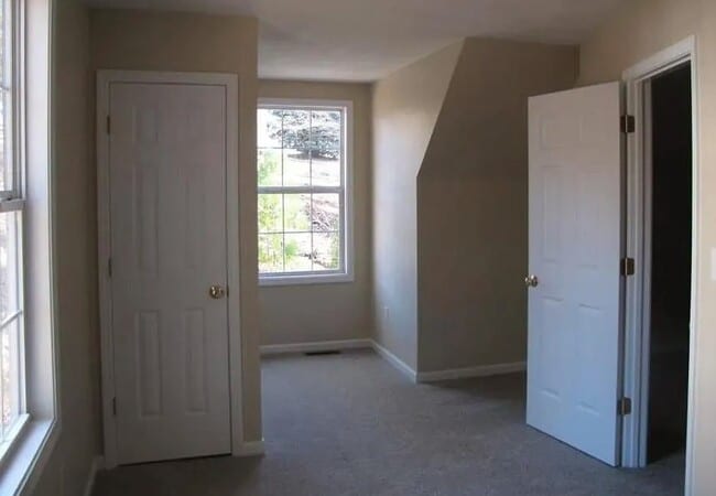 Building Photo - 6532 Corntassel Ln