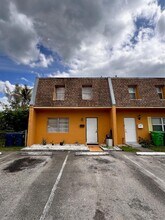 Building Photo - 5950 NW 25th Pl