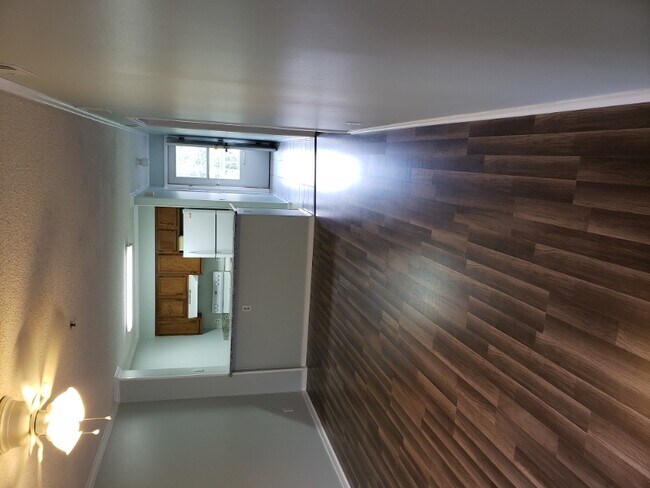 Foto del edificio - 4015 Fairway Dr
