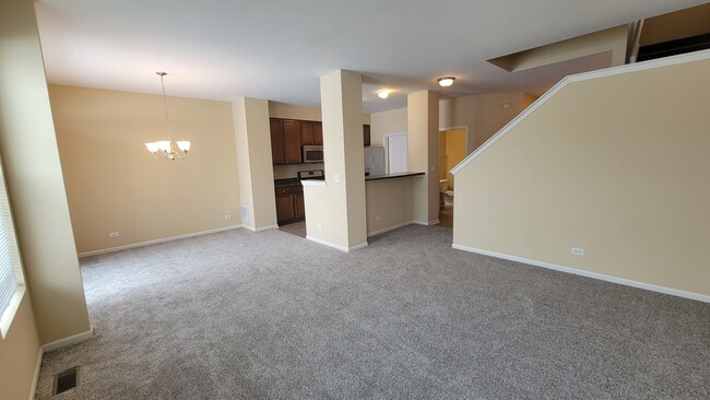 Building Photo - 1044 Turin Dr
