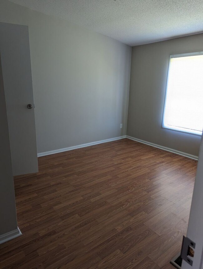 Foto del edificio - 4 BR, 2 BA 1,792 sq ft doublewide Trailer ...