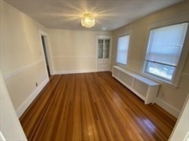 Foto del edificio - 1139 Beacon St