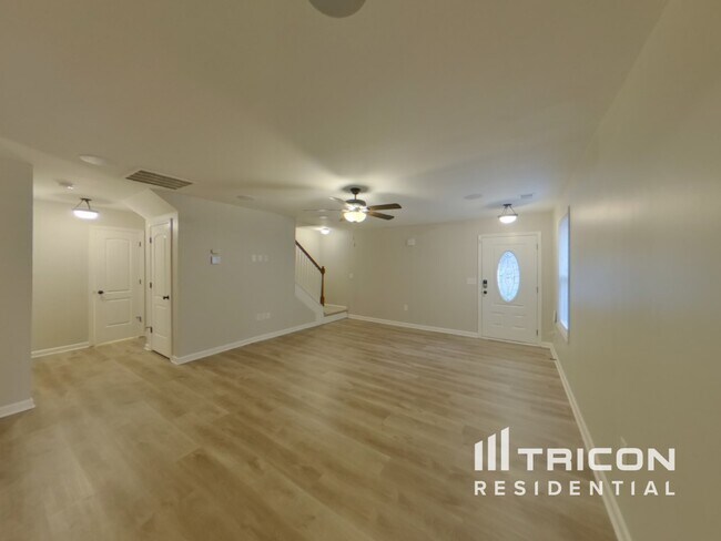 Foto del edificio - 252 Conrad Cir