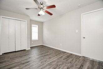 Building Photo - 11411 Pepperdine Ln