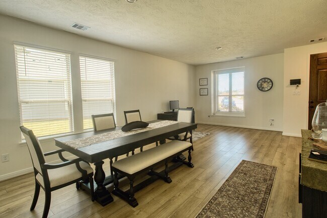 Building Photo - 3539 Sage Grn Trl