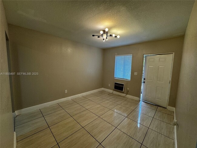 Foto del edificio - 1940 Washington Ave