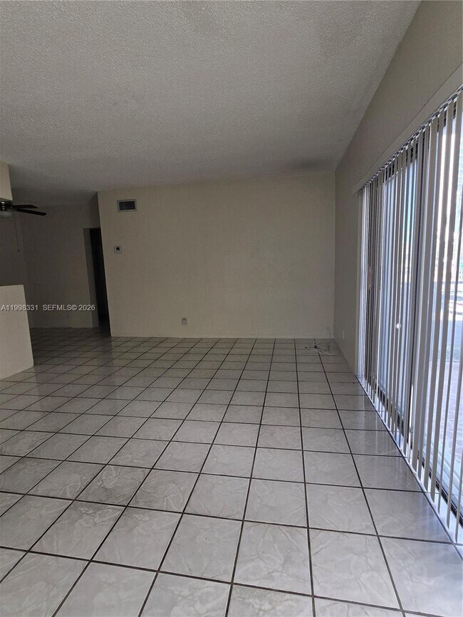 Foto del edificio - 2600 S Ocean Dr