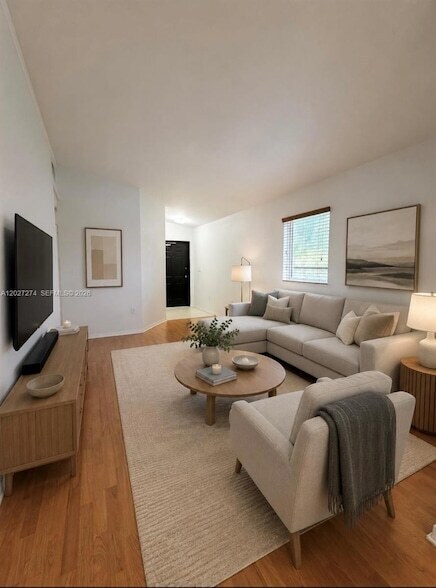 Foto del edificio - 995 NE 34th Ave
