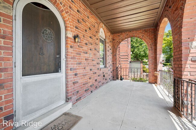 Foto del edificio - 4 br, 1 bath House - 3846 Brownsville Road